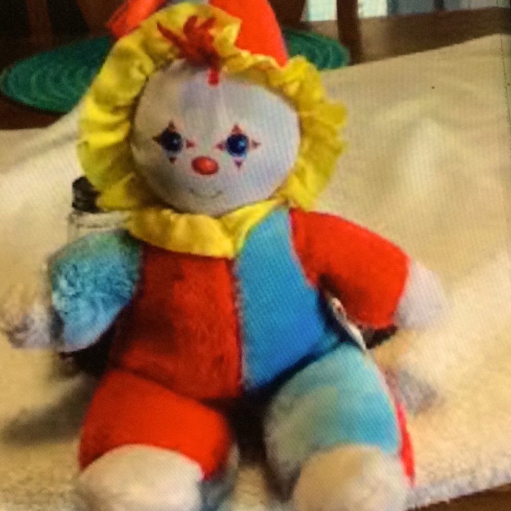 Vtg 1982 Soft-touch AmToy Rattle clown doll Class